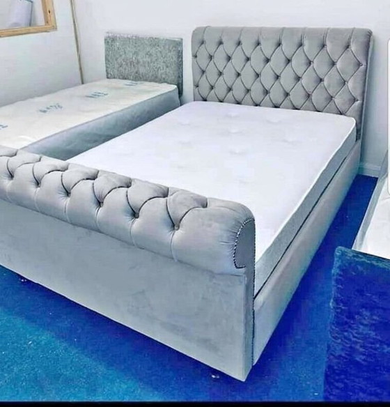 Image 1 of Goedkoper bed met comfortabel matras
