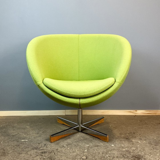 Image 1 of Midcentury lounge chair "Planet" by Stokke, chrome and lime green fabric upholstery