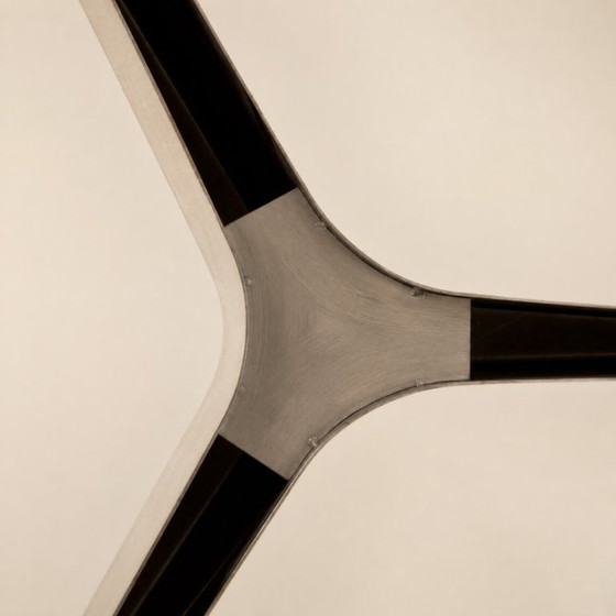 ÉTIENNE FERMIGIER — Drie Salontafels J.E.R., circa 1968 – Glass, Metal (photo 12 of 13)