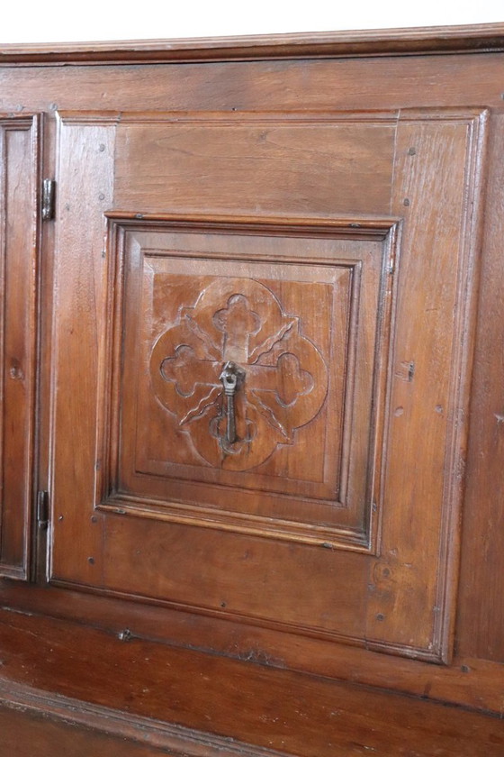 Image 1 of Antiguo reclinatorio de nogal, Italia S. XVIII