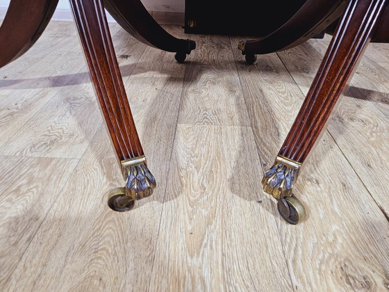 Image 1 of Elegant Georgian Dining Table, 2nd half of the 19th Century - Classic/Walnut