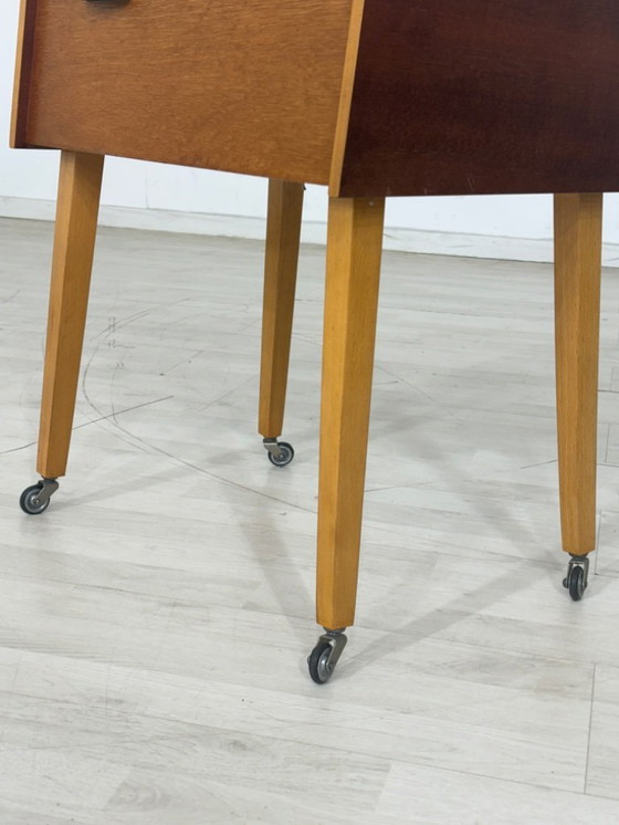 Image 1 of Tavolo da cucito di metà secolo, mobiletto da cucito, tavolino laterale, cassettiera, vintage