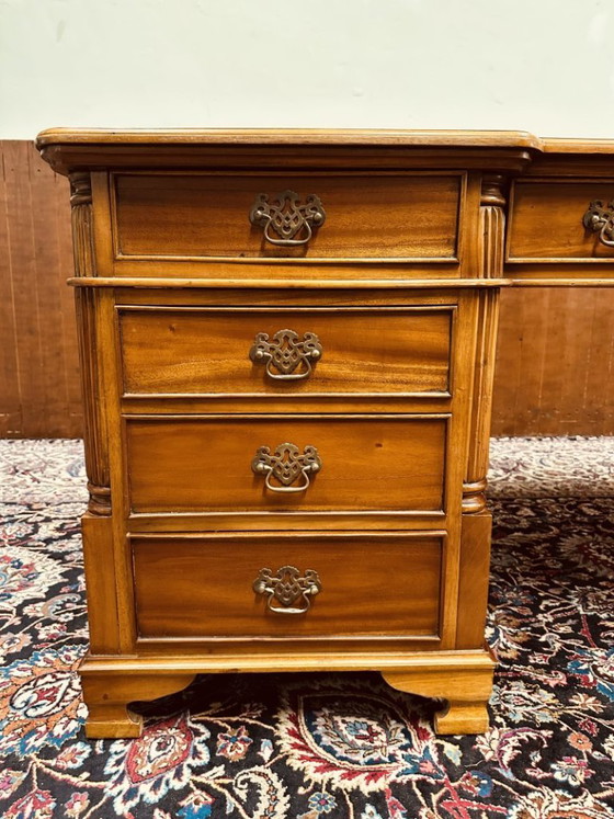 Scrivania classica inglese Partnerdesk – Scrivanie, Leather, Wood (photo 9 of 19)