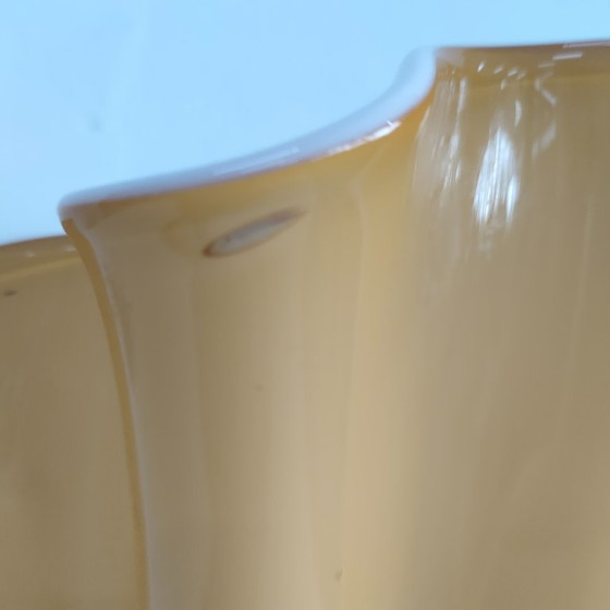 Image 1 of Amberkleurige Fazzoletto bloemenvaas (Murano glas)