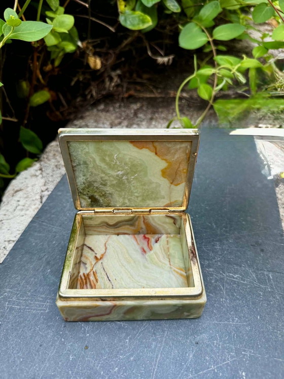 Onyx catchall from Pakistan, 1960s. – Bowls, Stone, Vintage (photo 3 of 7)