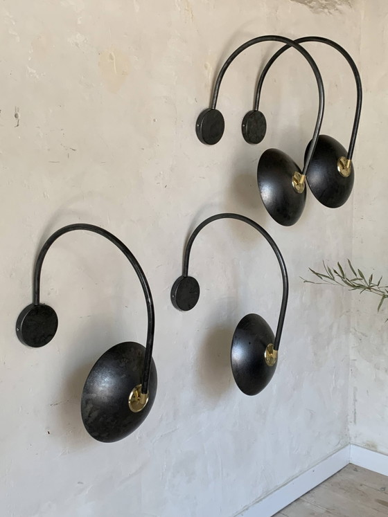 Een paar vintage zwarte wandlampen – Metal (photo 7 of 11)