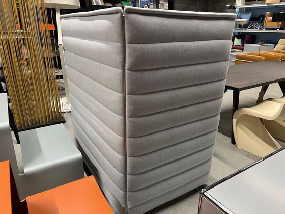 Image 1 of Bureau acoustique d'alcôve Vitra