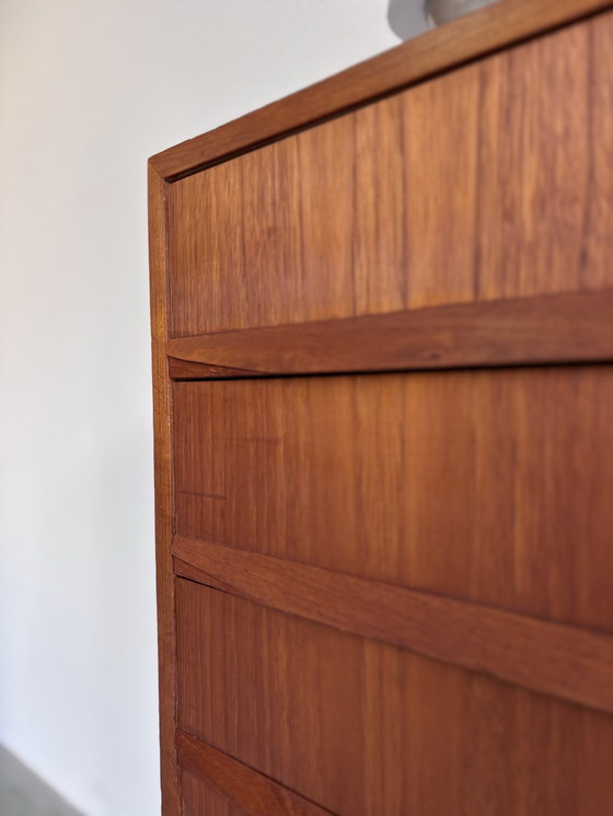 Image 1 of Cassettiera vintage danese in teak