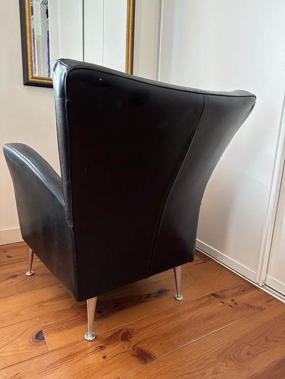 Image 1 of Poltrona in pelle nera