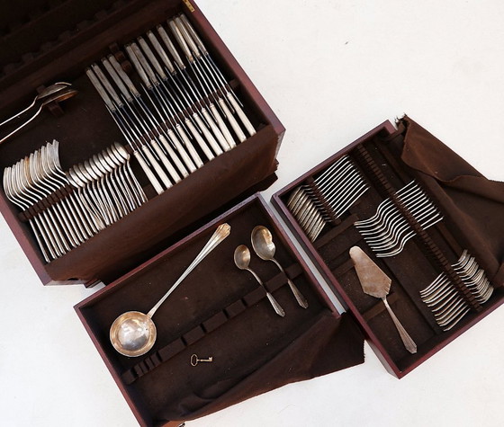 Image 1 of Set di posate Christofle &quot;Régence&quot; e set di posate argentate (90 pezzi)