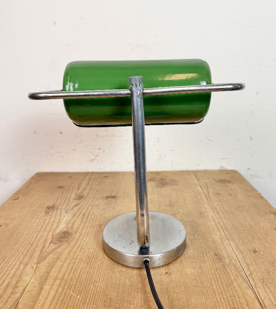 Image 1 of Vintage groene emaille bankierslamp, jaren 1950