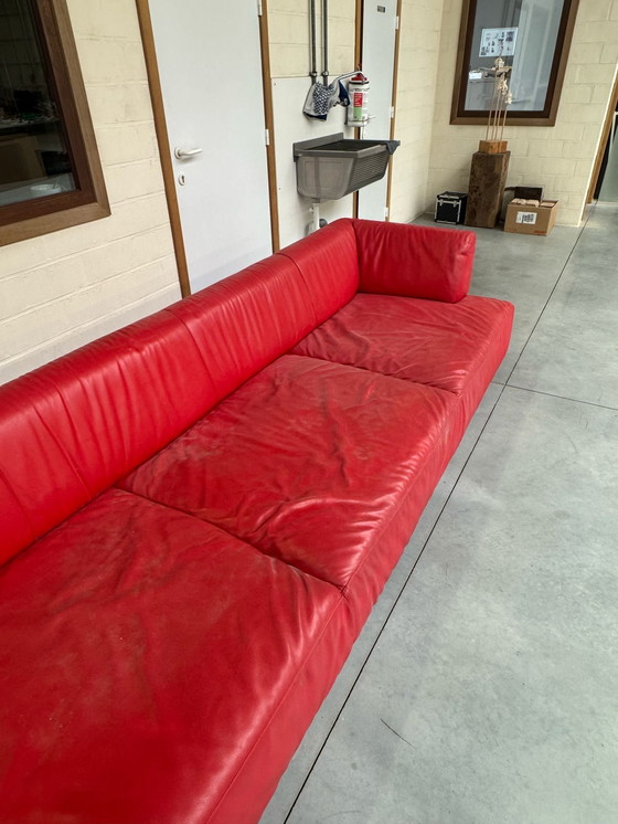 Image 1 of Divano in pelle rossa Edra