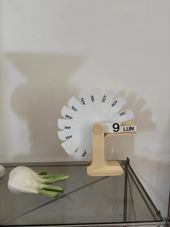 Image 1 of Enzo Mari eeuwigdurende kalender – Timor model – Danese Milano