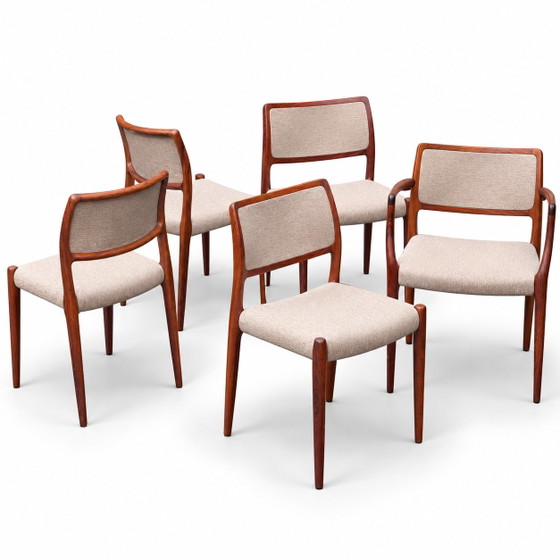 Niels Otto Møller 4x Nr. 80 & 1x Nr. 65 Set – Esszimmerstühle, Polyester, Wood (photo 4 of 9)
