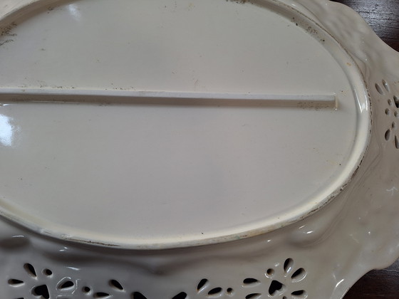 Image 1 of Plat de service en faïence couleur crème