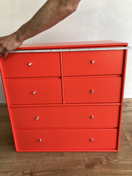 Image 1 of Cassettiera modulare originale Montana Furniture con 6 cassetti, colore rosso acceso.

