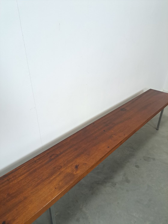 Image 1 of Banc en acajou massif avec pieds chromés