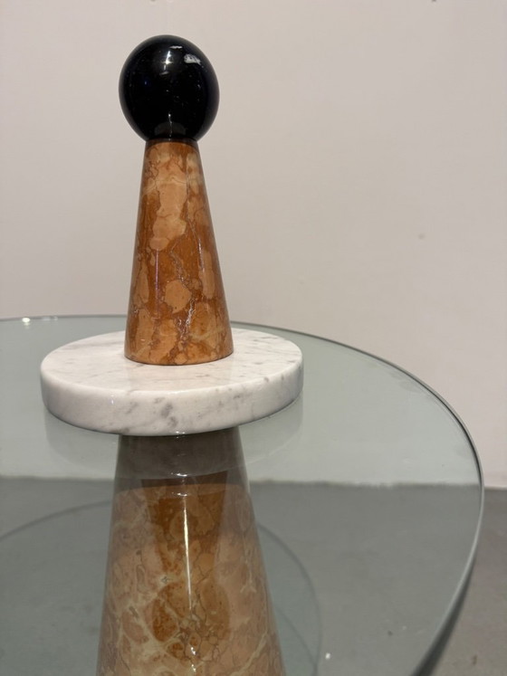 Tavolino laterale in stile Memphis – Tavolini, Glass, Marble (photo 5 of 5)