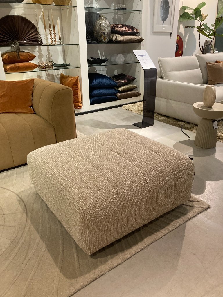 Footstool ボーコンセプト スツール Boconcept Double Bed In A