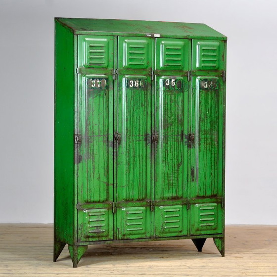 Armadietto industriale verde, anni '50 – Armadi contenitori, Iron, Metal (photo 3 of 13)