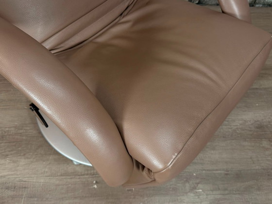 Jori Yoga – Poltrone, Leather, Metal (photo 15 of 18)