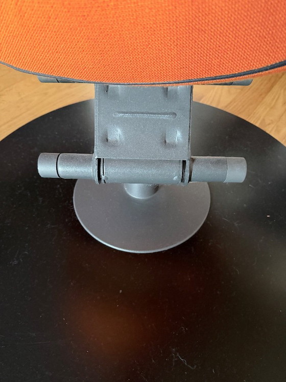 Image 1 of Varier Stokke Peel Oranje met hocker