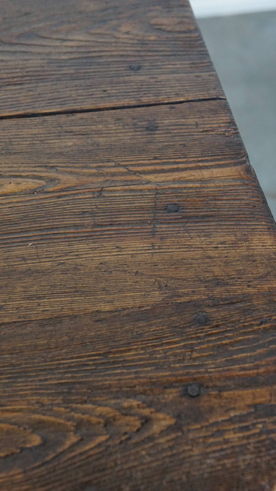 Image 1 of Mesa de comedor inglesa antigua de madera de pino