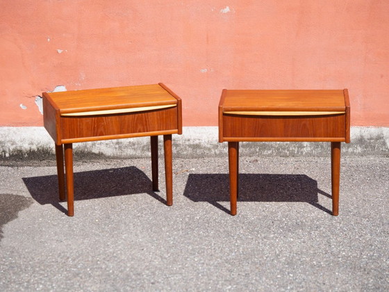 Set van 2 Deense teakhouten ladekasten uit de jaren 60 – Wood (photo 4 of 12)