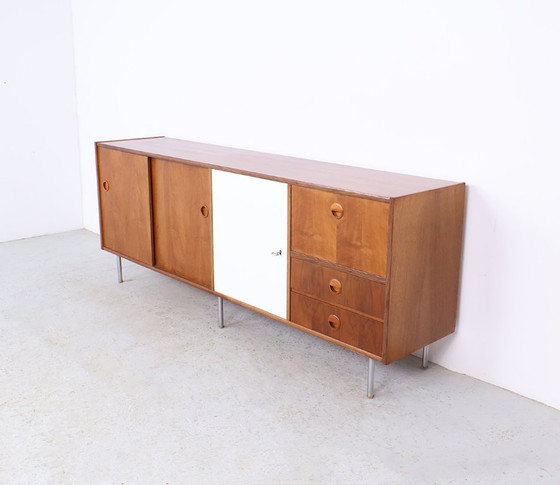 Vintage Fristho Sideboard in Walnut – William Watting – 1960s – Metal (photo 7 of 17)
