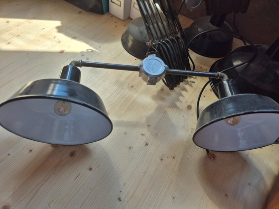 Industrial Double Scissor Lamp – Pendant lamps, Metal (photo 2 of 5)