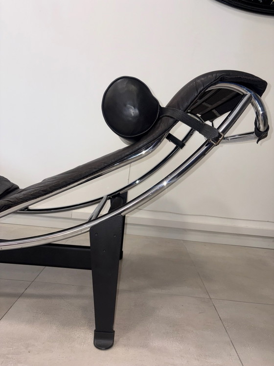 Chaise longue LC4 di Le Corbusier per Cassina, anni '90 – Pelle (photo 11 of 15)