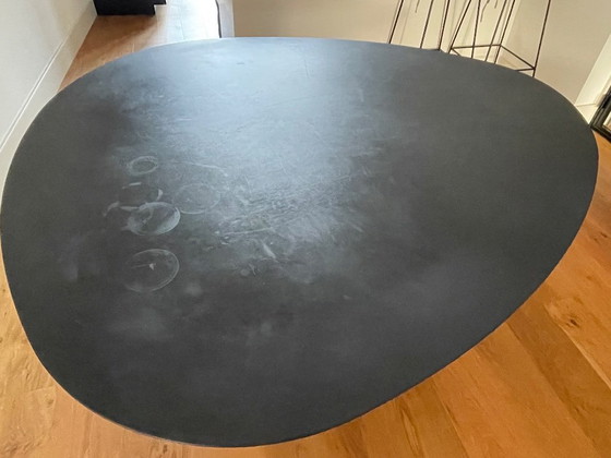 Image 1 of Table de salle à manger compacte avec plateau en matière organique (vue chez VT wonen)