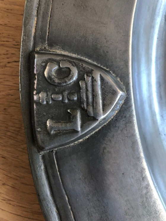 Image 1 of Placca decorativa da parete in peltro