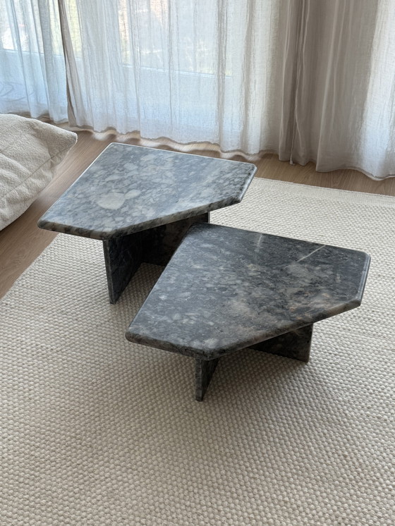 Image 1 of Vintage marmeren nesting tables