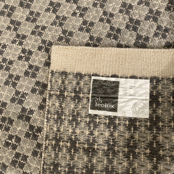 Image 1 of Pode Mackay Liath rug - 200x300