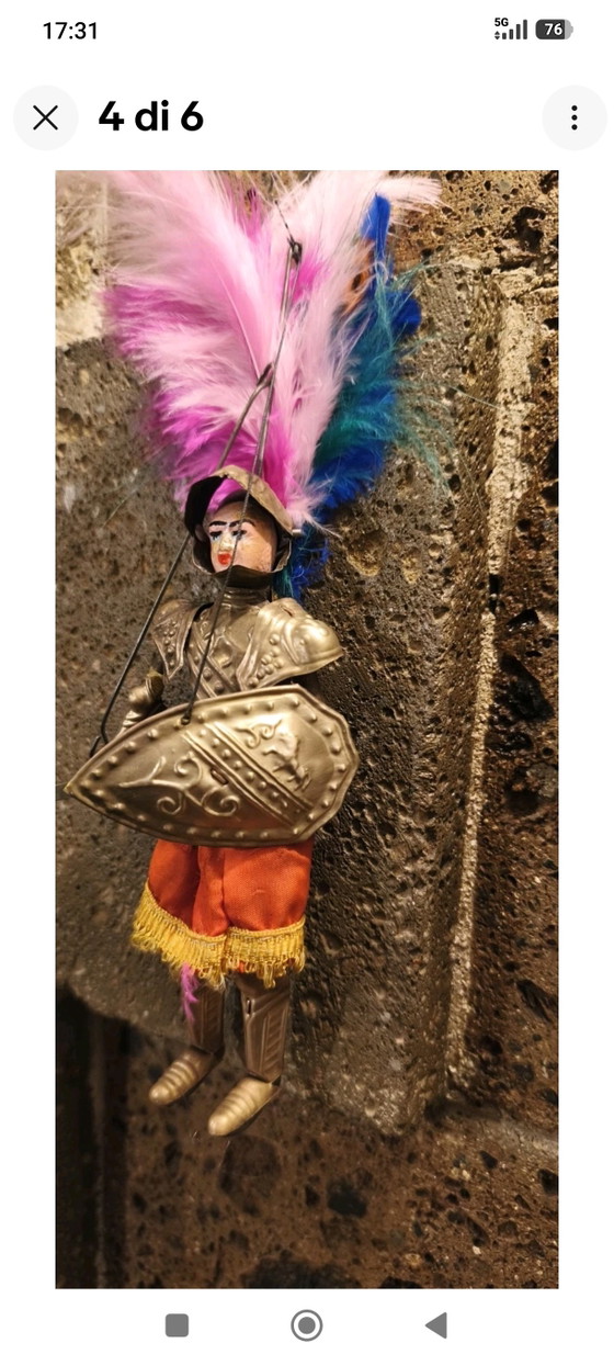Petite marionnette sicilienne vintage de 18 cm – Objets déco, Metal, Textile (photo 4 of 6)