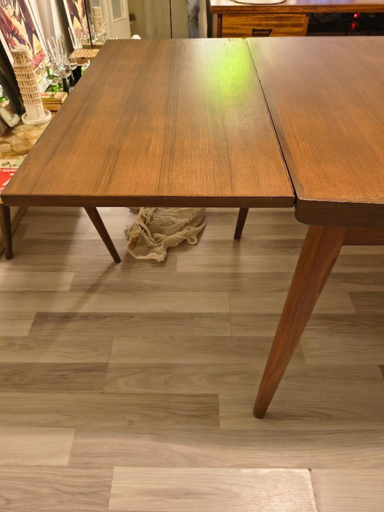 Image 1 of Mesa de comedor extensible de los años 60