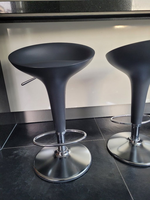 Taburete de bar de diseño antracita Magis Bombo – barkrukken, Chrome (photo 2 of 5)