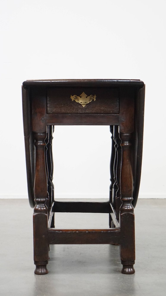 Image 1 of Mesa inglesa antigua de roble con patas plegables