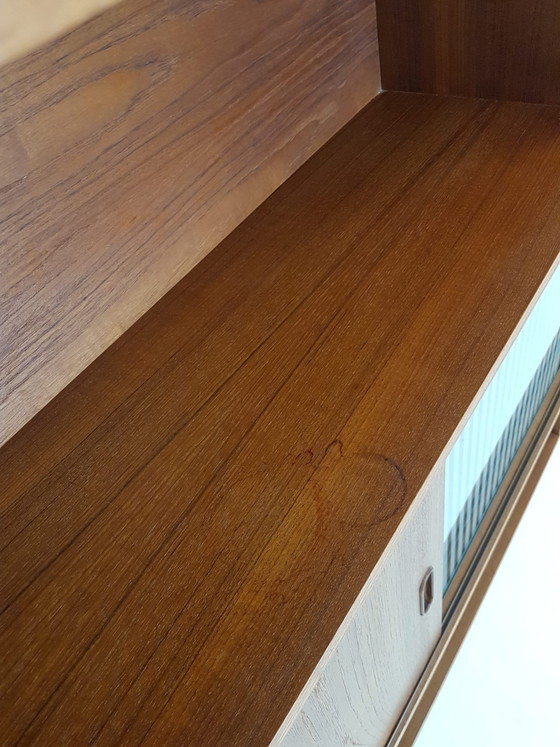 Vintage Danish wall cabinet | Sideboard cabinet | Wall unit teak – Wood, Glass (photo 11 of 15)