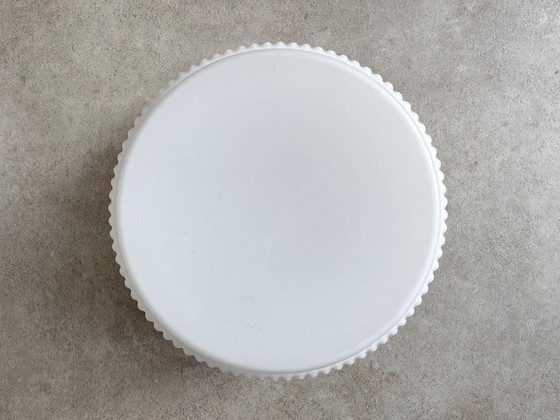 1x Ronde Melkglazen Plafonnière / Plafondlamp Met Ribbels – Plafondlampen, Glass, Plastic (photo 5 of 8)