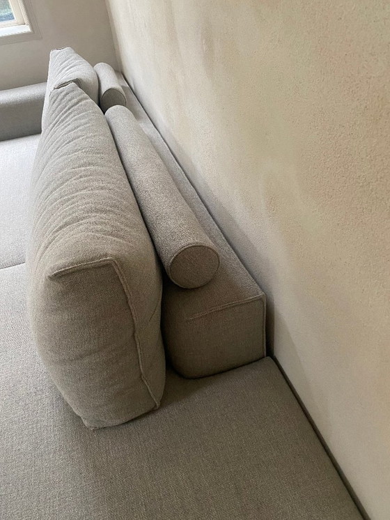 Image 1 of Design on Stock aikon lounge 24 grigio