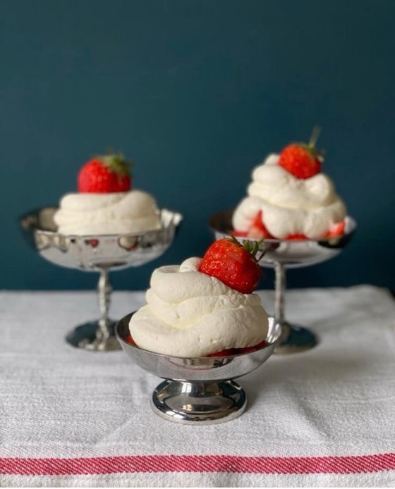 Image 1 of Ensemble de 5 coupes à dessert vintage en acier inoxydable