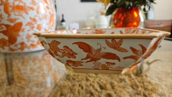 Image 1 of Pot à gingembre rouge corail et bol octogonal de Pah Wan Zhen Cang