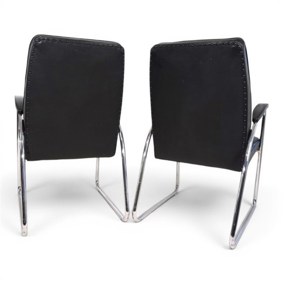 Image 1 of Set van 2 Bauhaus Streamline leren fauteuils met buisvormig stalen frame, 1930