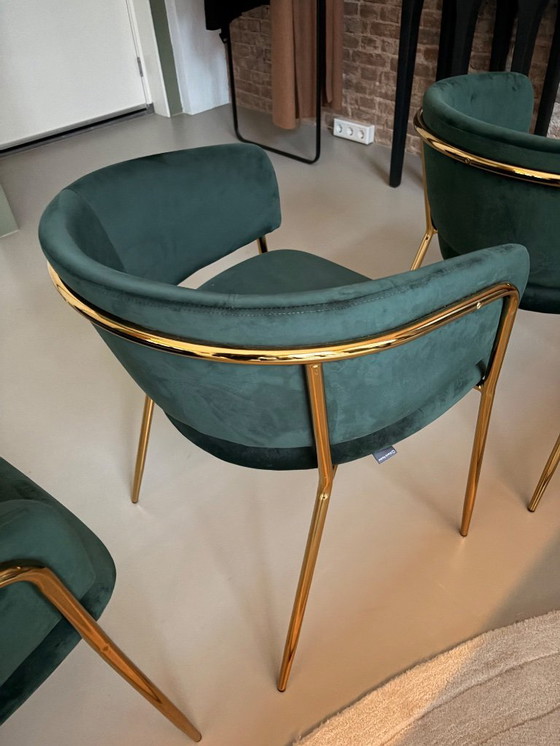 Image 1 of 4 chaises de salle à manger Kave Home Runnie vert/or