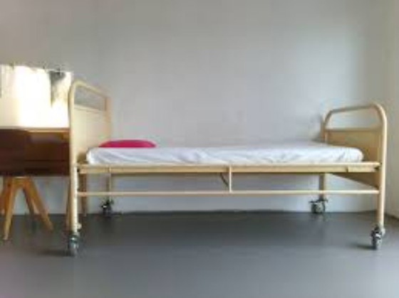 Image 1 of Krankenhausbett aus den 1950er- bis frühen 1960er-Jahren