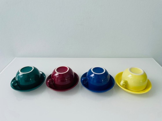 Image 1 of Set aus 4 postmodernen Espressotassen und Untertassen, Italien