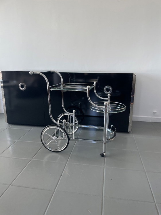 Image 1 of Chariot de service chromé à 3 niveaux, style milieu du siècle.