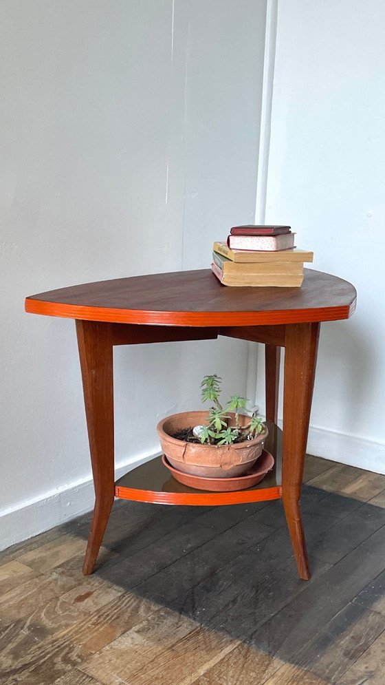 Tripod Coffee Table, 1950s/60s – Plastic, Plexiglass (photo 26 of 34)